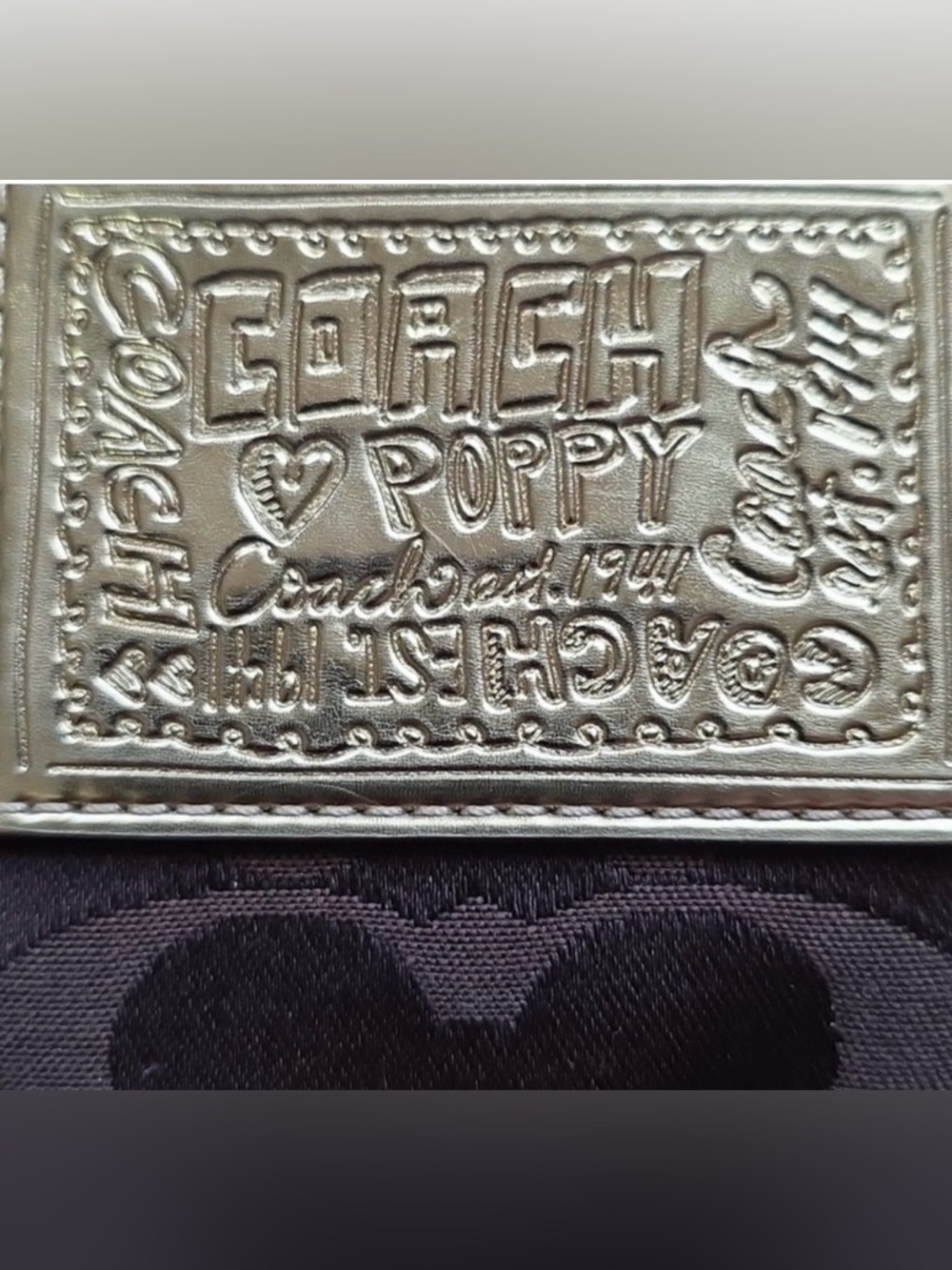 Coach Brown Poppy Signature
Wristlet with Gold Plaque w/ Original Hang Tag GUC - Picture 3 of 14